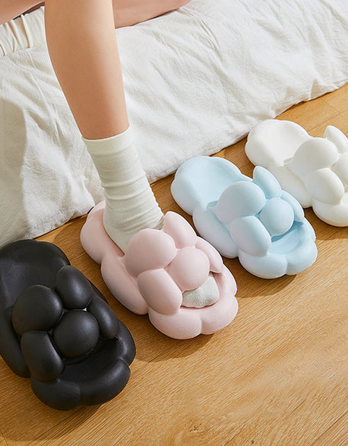 Load image into Gallery viewer, Soft Cloud Design Slippers Cute House Shoes Women Outdoor Indoor Bathroom Slipper
