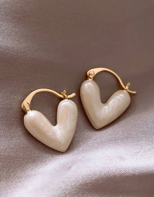 Load image into Gallery viewer, Love Earrings For Women&#39;s New Peach Heart Small And Luxury
