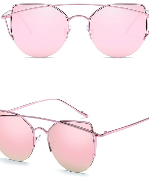 Load image into Gallery viewer, Female Vintage Gold Sunglasses
