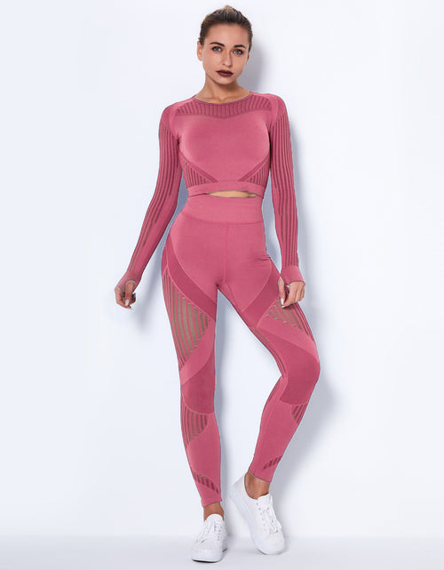 Load image into Gallery viewer, Seamless Knitted Absorbent Yoga Long-Sleeved Suit Yoga Wearsuit
