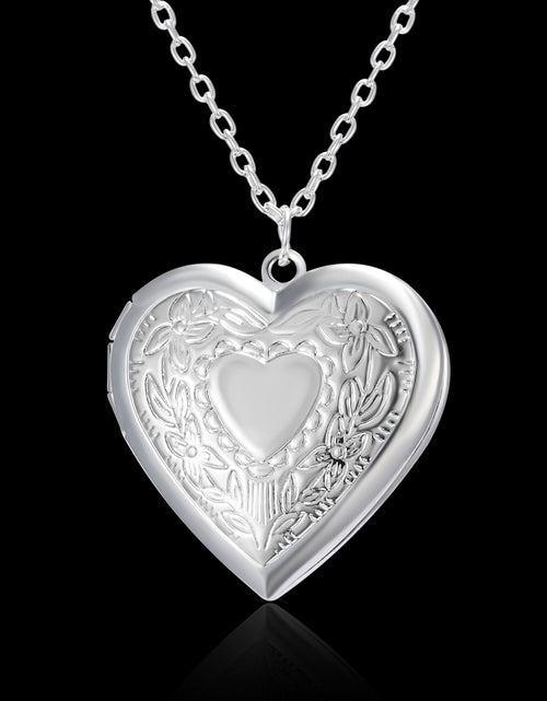 Load image into Gallery viewer, Carved Design Love Necklace Personalised Heart-shaped Photo Frame Pendant Necklace For Women Family Jewellery For Valentine&#39;s Day
