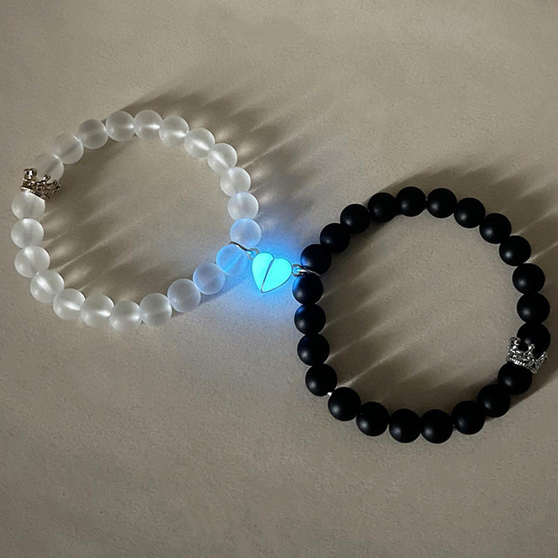 Fashion Jewellery 2pcs Handmade Crown Beaded Charms Bracelet Luminous Heart Glow In The Dark Couple Bracelet For Lover Men Women Fluorescent Gift