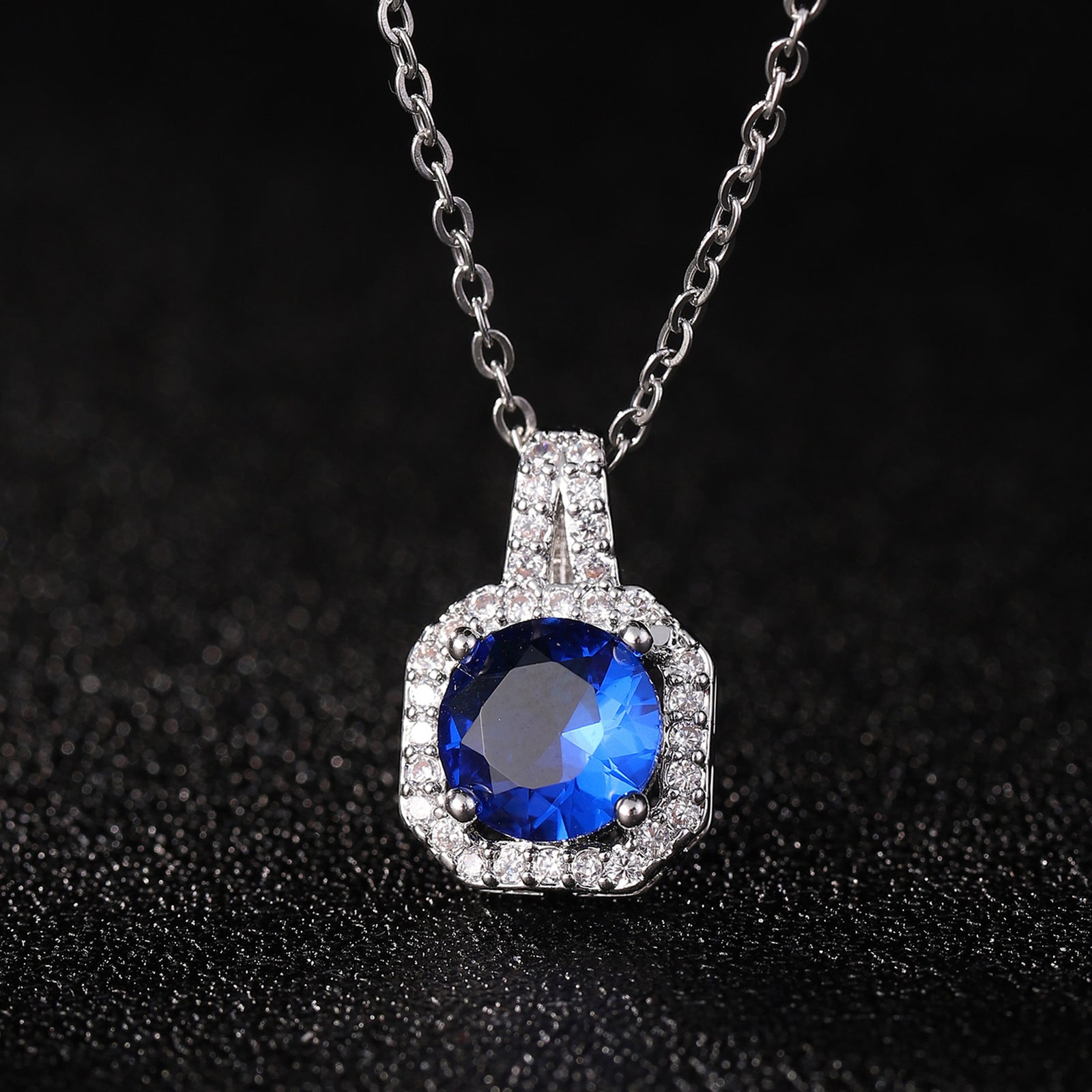 Perfume Bottle Pendant Necklace Women's Full Imitation Diamond