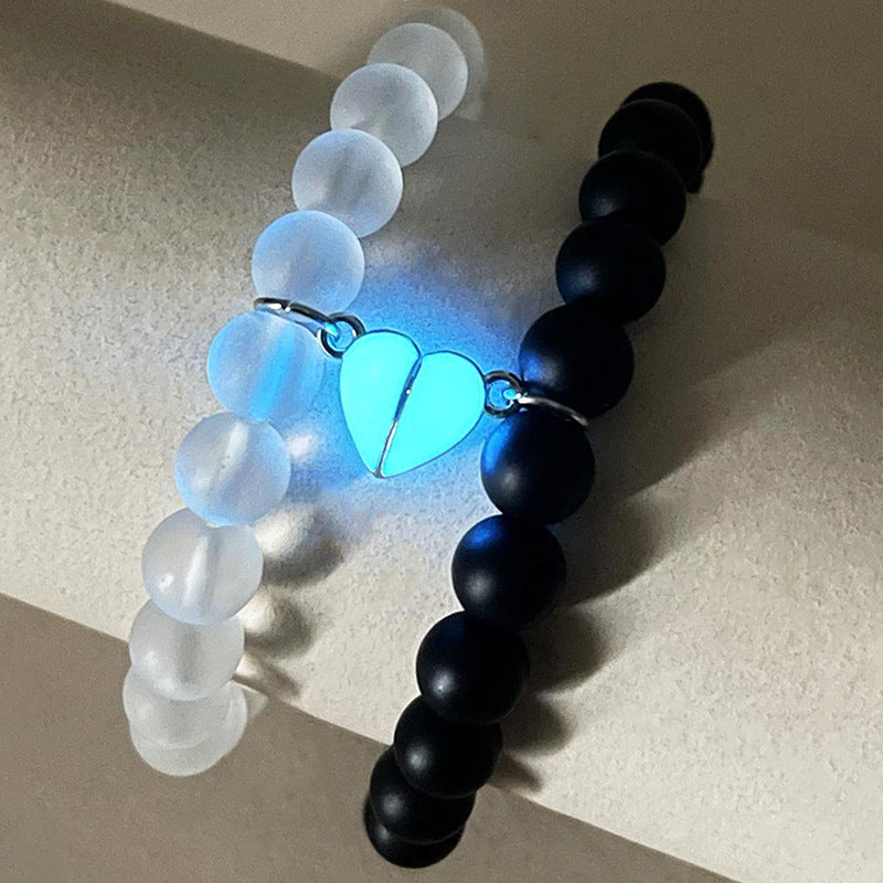 Fashion Jewellery 2pcs Handmade Crown Beaded Charms Bracelet Luminous Heart Glow In The Dark Couple Bracelet For Lover Men Women Fluorescent Gift