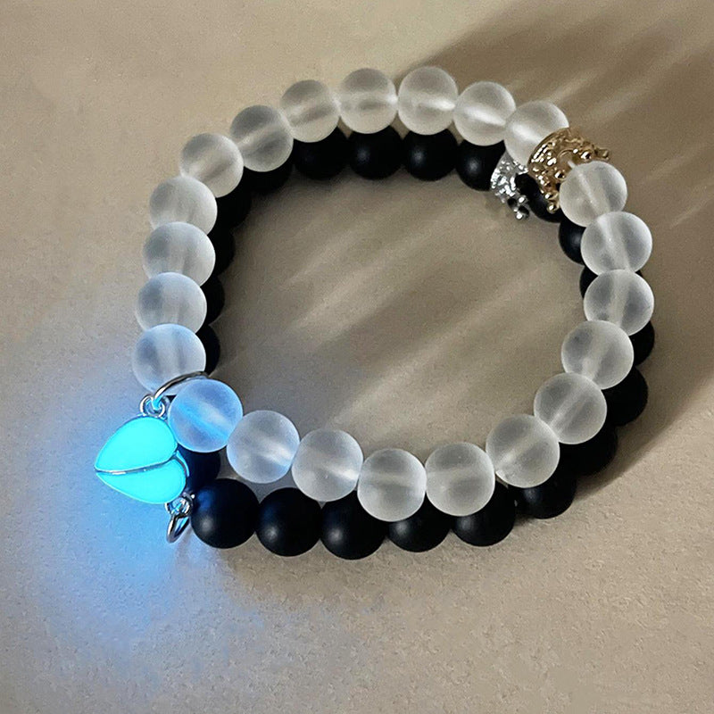 Fashion Jewellery 2pcs Handmade Crown Beaded Charms Bracelet Luminous Heart Glow In The Dark Couple Bracelet For Lover Men Women Fluorescent Gift