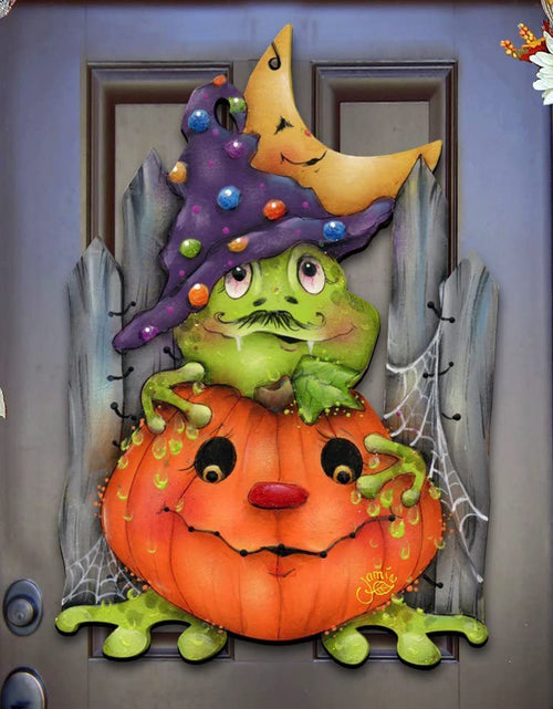 Load image into Gallery viewer, Wooden Halloween Decoration
